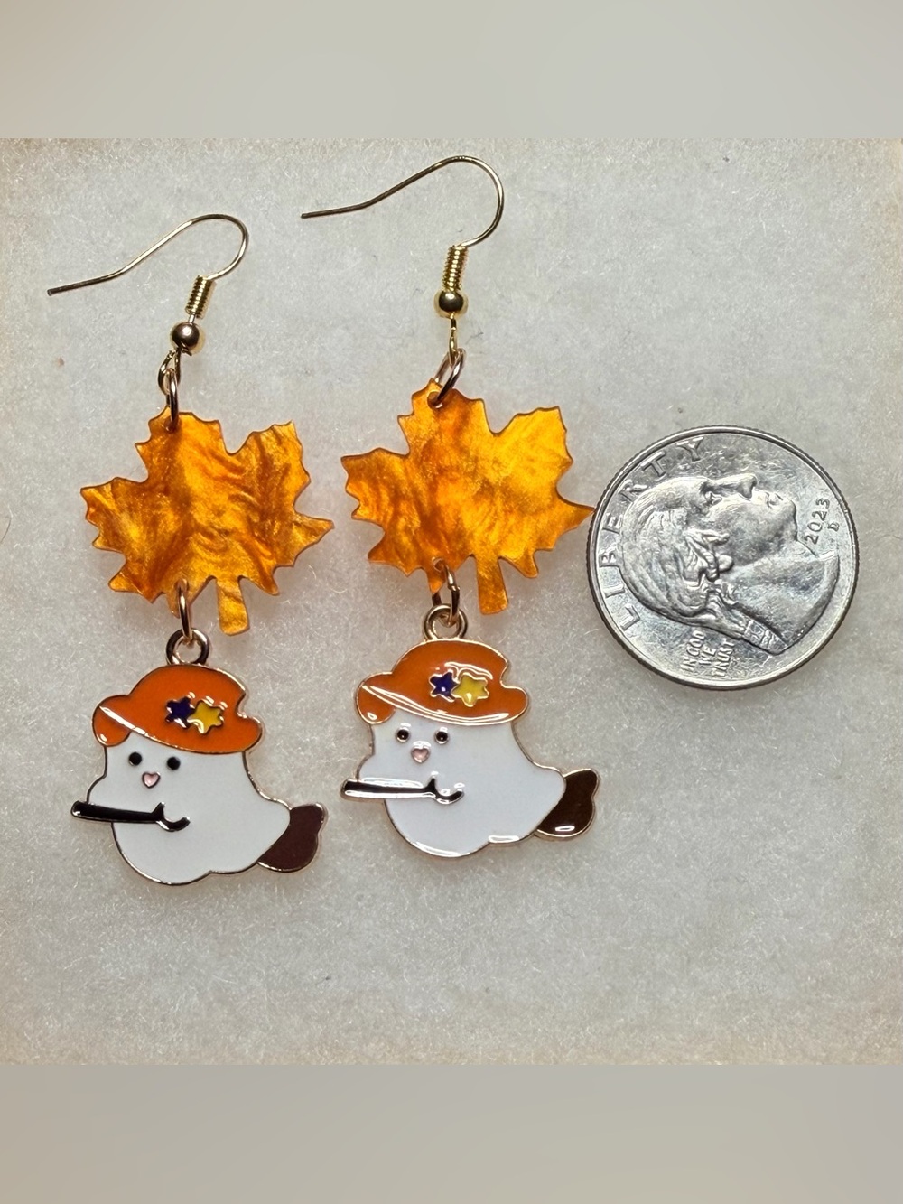 🎃Handmade🎃 Ghost and Maple Leaf Dangle Earrings - Picture 2 of 3